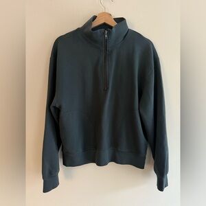 MATE the Label Organic Fleece Quarter Zip Sweatshirt. Size S. Midnight.